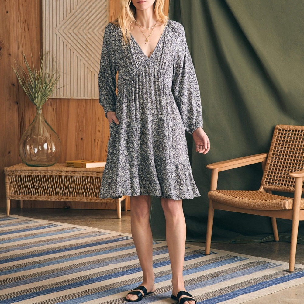 FAHERTY Sirene Dress - Navy Ditsy Floral